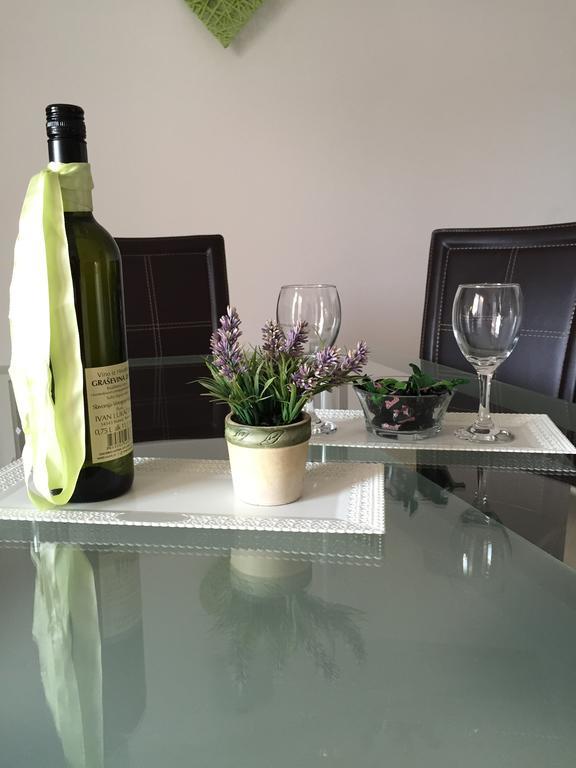 Apartment Ive โตรกีร์ ห้อง รูปภาพ