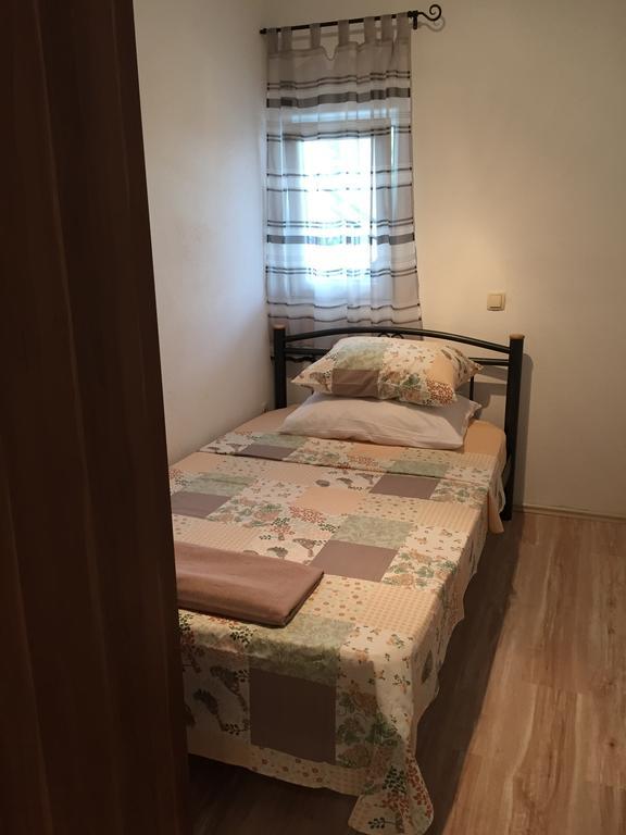 Apartment Ive โตรกีร์ ห้อง รูปภาพ