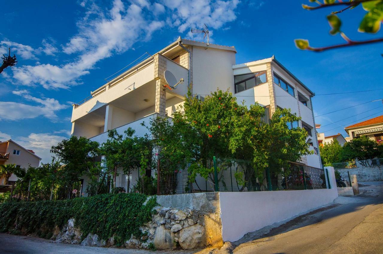Apartment Ive โตรกีร์ ภายนอก รูปภาพ